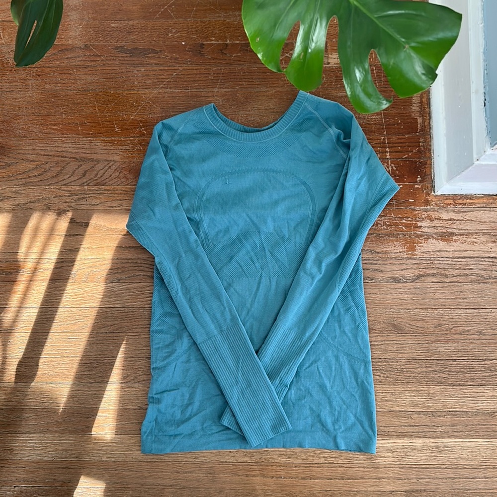 Lululemon Swiftly Tech Long Sleeve